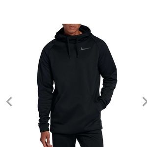 It’s a Large and color is black